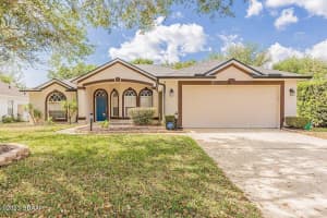 338 Hickory Springs Ct, DeBary, FL 32713, Sold 05/24/23
