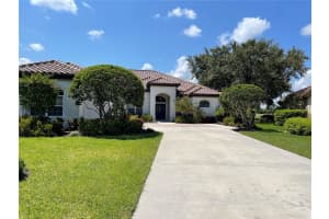 2439 Dick Wilson Dr, Sarasota, FL 34240, Sold 07/05/23