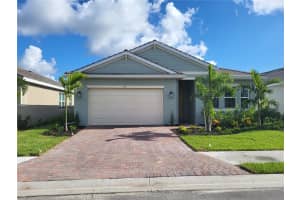 435 Ibiza Lp, Venice, FL 34292, Sold 07/07/23