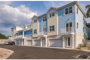 813 Oak St, Dunedin, FL 34698, Sold 06/15/23