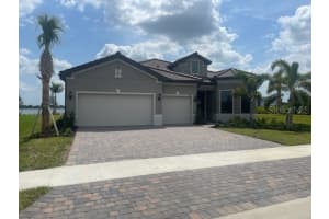 7901 Sunset Pnes Dr, Sarasota, FL 34240, Sold 08/17/23