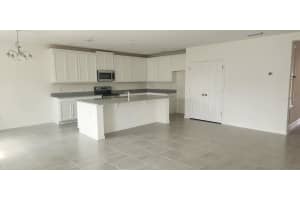 145 Juno Dr, Groveland, FL 34736, Sold 09/29/23
