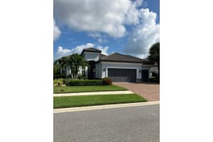 5392 Salcano St, Sarasota, FL 34238, Sold 09/13/23