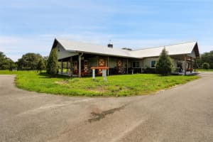 11818 McIntosh Rd, Thonotosassa, FL 33592, Sold 10/30/23