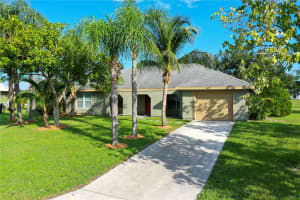 737 SW Belmont Cir, Port St. Lucie, FL 34953, Sold 10/30/23