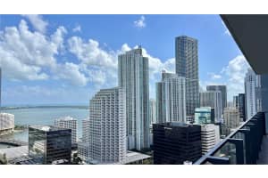 68 SE 6th St, Miami, FL 33131, Sold 11/13/23