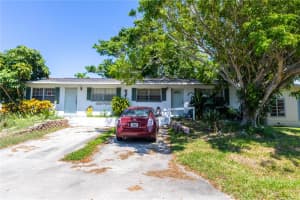 4517 87th St Ct W, Bradenton, FL 34210, Sold 11/16/23