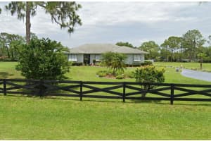 2175 Bronco Dr, St Cloud, FL 34771, Sold 01/10/24