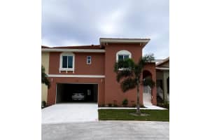 51 Bayview Ct, St. Petersburg, FL 33711, Sold 02/08/24