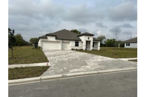 10074 Dolphin Gull Cir, Thonotosassa, FL 33592, Sold 02/29/24