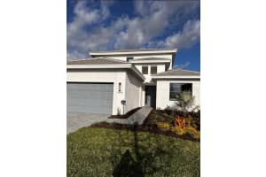 4964 Fairhope Cir, Lakewood Ranch, FL 34211, Sold 02/23/24