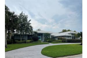 3990 Losillias Dr, Sarasota, FL 34238, Sold 03/28/24