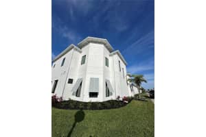 5906 Red Mangrove Ln, Bradenton, FL 34210, Sold 04/30/24