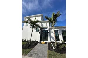 5906 Red Mangrove Ln, Bradenton, FL 34210, Sold 04/30/24