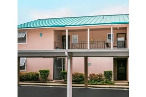 5669 Midnight Pass Rd, Siesta Key, FL 34242, Sold 05/15/24