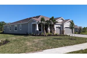 5509 Blue Water Blvd, Sarasota, FL 34238, Sold 05/16/24