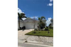 243 O'keeffe Cir, Bradenton, FL 34212, Sold 08/22/24