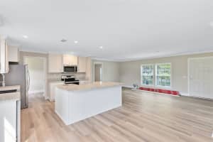 9024 Lincoln Rd, St Cloud, FL 34773, Sold 09/17/24