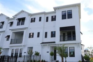 1570 Springwell Ln, Sarasota, FL 34240, Sold 09/19/24
