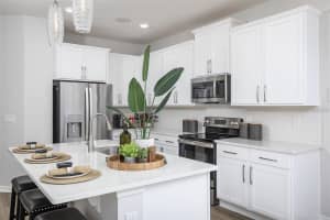 Apopka, FL 32703, Sold 09/30/24