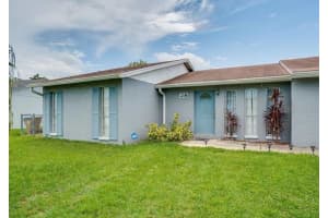 218 Dahlia Dr, Kissimmee, FL 34743, Sold 09/30/24
