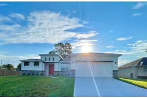 345 Winfall Ave SW, Palm Bay, FL 32908, Sold 09/27/24