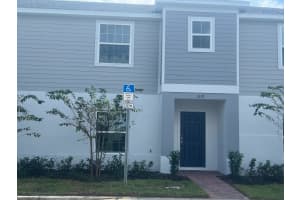 1239 Sand Torch Cir, Davenport, FL 33837, Sold 09/30/24