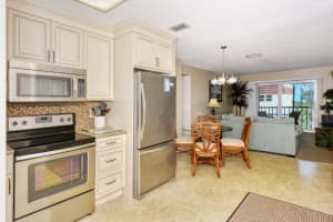 915 Beach Rd, Siesta Key, FL 34242, Sold 10/23/24