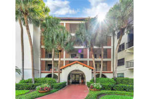 106 S Interlachen Ave, Winter Park, FL 32789, Sold 11/12/24