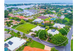 206 Four Knot Ln, Osprey, FL 34229, Sold 11/15/24