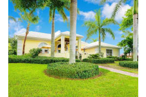 206 Four Knot Ln, Osprey, FL 34229, Sold 11/15/24