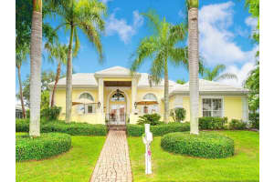 206 Four Knot Ln, Osprey, FL 34229, Sold 11/15/24