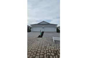 8097 Moonbeam Ave, Sarasota, FL 34241, Sold 12/09/24