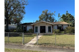 602 Briarcliff Dr, Valrico, FL 33594, Sold 12/13/24