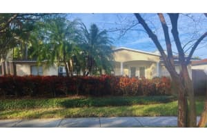 643 Riviera Dr, Tampa, FL 33606, Sold 01/02/25