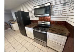 1712 Lake Lorine Dr, Orlando, FL 32808, Sold 01/08/25