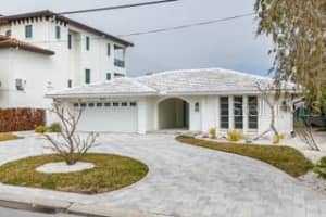 11165 9th St E, Treasure Island, FL 33706, Sold 01/03/25