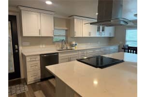 142 E Plantation Blvd, Lake Mary, FL 32746, Sold 02/14/25