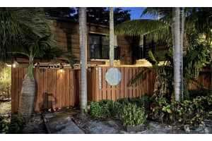 9115A SW 20th Ct, Davie, FL 33324, Sold 02/13/25