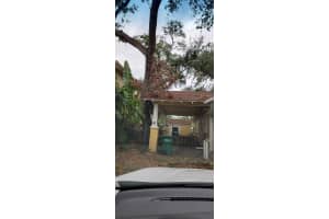 3221 W Harbor View Ave, Tampa, FL 33611, Sold 01/31/25