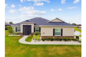 5840 Bent Grass Dr, Valrico, FL 33596, Sold 02/04/25
