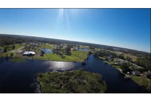 3637 Hidden River Ln, Tavares, FL 32778, Sold 02/28/25
