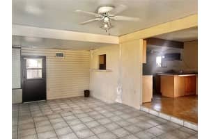 102 Leisure World Dr N, DeBary, FL 32713, Sold 02/21/25