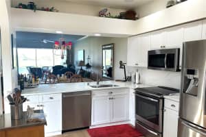 5127 Blue Ash Ave, Sarasota, FL 34241, Sold 03/28/25