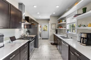 2954 8th Ave N, St. Petersburg, FL 33713, Sold 03/31/25