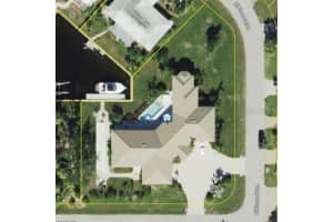 2700 Hibiscus Ct, Punta Gorda, FL 33950, Sold 04/01/25