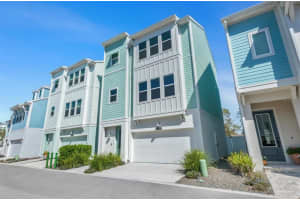 403 Wingfield Dr, Sarasota, FL 34237, Sold 04/03/25