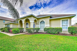 2812 SPINNING SILK COURT, KISSIMMEE, FL 34747 Sold 11/30/25