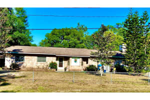 521 Land-O-Lakes Ct, DeLand, FL 32724, Sold 03/28/25