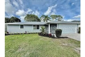 522 NW Grenada St, Port St. Lucie, FL 34983, Sold 04/15/25